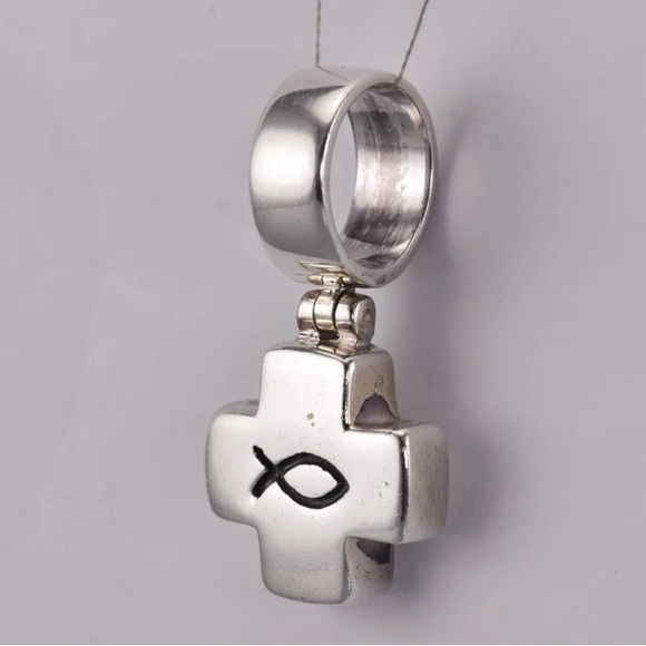 Silpada Vintage Solid Sterling Ichthus Cross Pendant Sterling/Leather Necklace - Picture 14 of 15